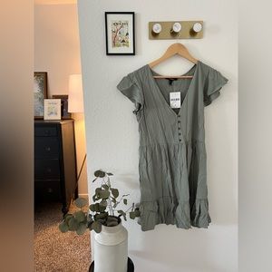 Olive Green Dress - Size: Small